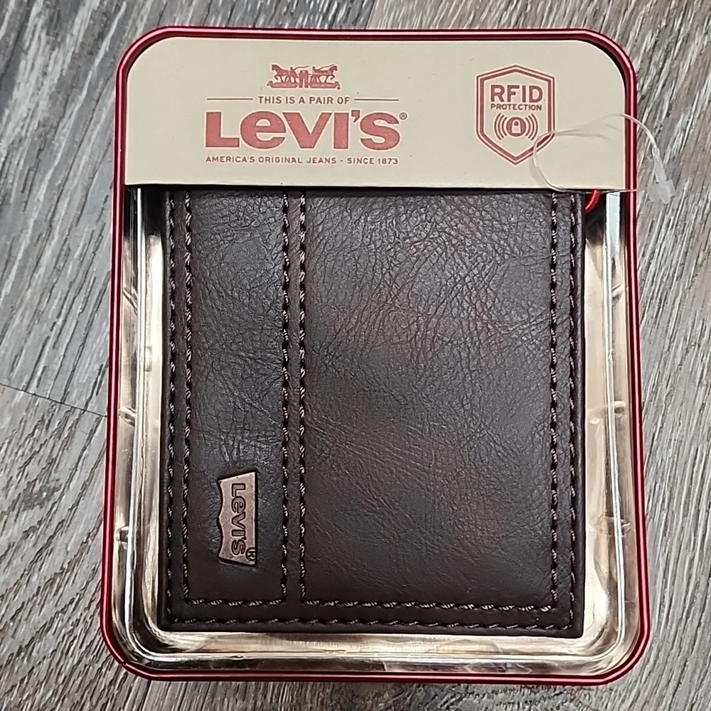 Levis levi men